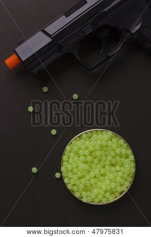 Plastik kugler