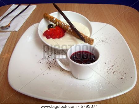 Dessert panna Cotta
