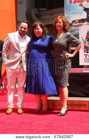 LOS ANGELES - JUL 2:  Ben Falcone, Melissa McCarthy, Susan Sarandon at the Melissa McCarthy Hand and Footprint Ceremony at the TCL Chinese Theater on July 2, 2014 in Los Angeles, CA