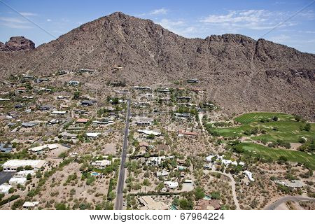 Exclusive Homes On Camelback Mountain