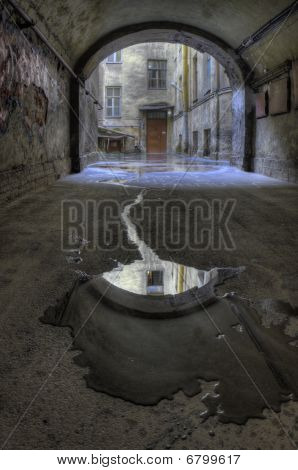Il giudice durante una pioggia