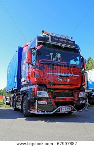 MAN TGX Show Truck