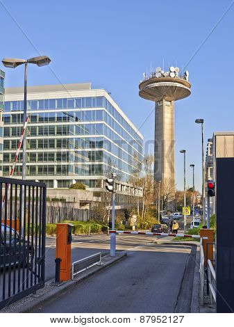 The Reyers Tour Telecommunication Tower