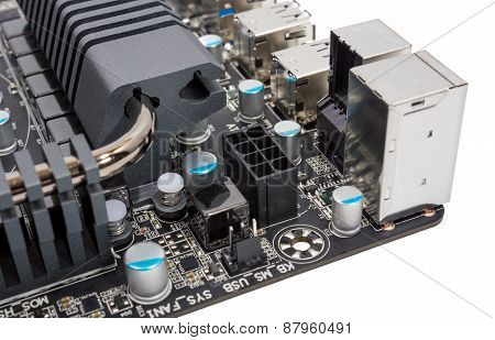Electronic Collection - Multiphase Power System Modern Processor