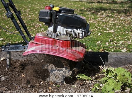 Motoculteur de jardin