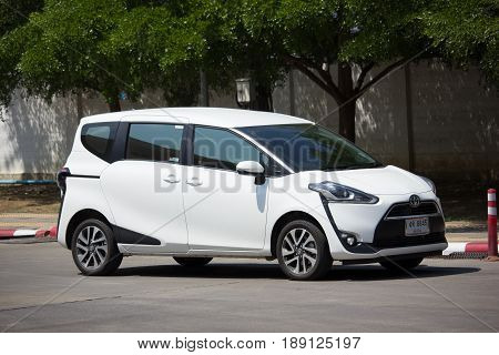 New Product Of Toyota Automobile, Toyota Sienta Mini Mpv Van.