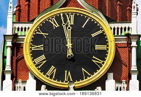 Large Kremlin clock on the Spassky Tower in Moscow