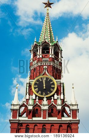 Large Kremlin clock on the Spassky Tower in Moscow