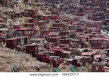Red village and monastery at Larung gar (Buddhist Academy) in Sichuan China