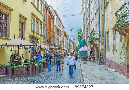 The Outdoor Cafes