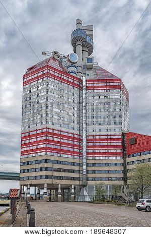 This building nicknamed as 