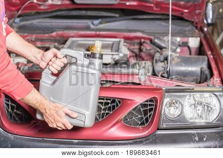 Servicing A Car And Changing The Oil
