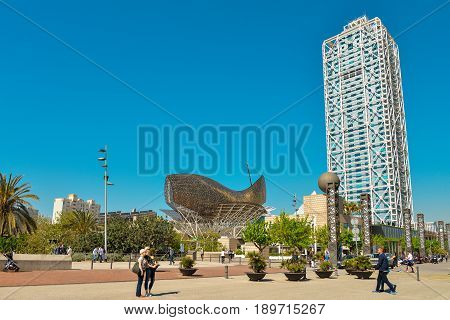 Hotel Arts And Peix Sculpture