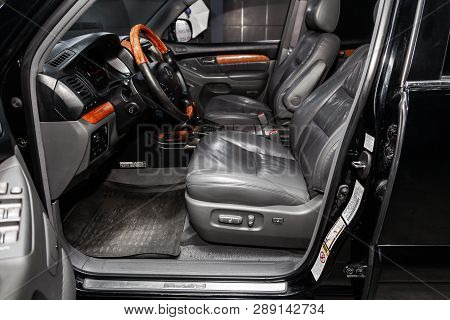 Novosibirsk, Russia - March 11, 2019:  Lexus Lx-470,close-up Of The Dashboard, Speedometer, Tachomet