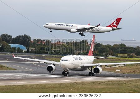 Airplane Landing To Airport