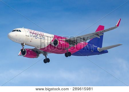 Moscow, Russia - March 14, 2019: Aircraft Airbus A320-200 Ha-lyt Of Wizz Air Going To Landing At Vnu