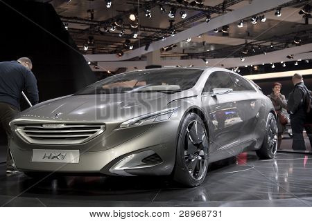 Brüksel, oto Motor Expo Peugeot Hx1 konsept otomobili