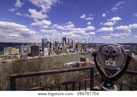 Pittsburgh, Pennsylvania, Usa 3/15/2109 A View Of Downtown From The Grandview Overlook In Mt Washing