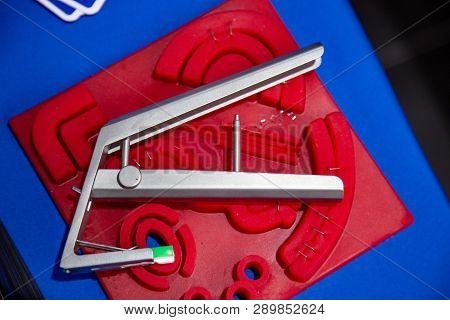 Modern Medical Skin Stapler For Fast Stitching Wounds