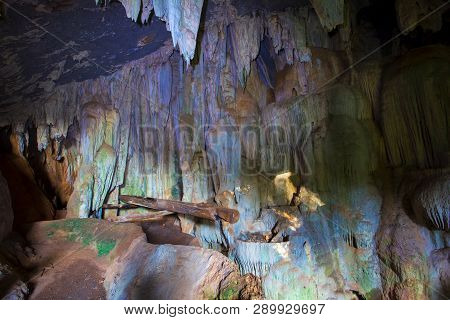 Pang Kham Cave, Ban Pang Kham Mae Hong Son Close To The Thai - Burma Border.