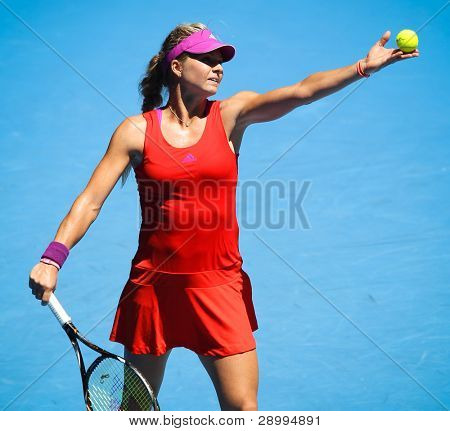 เมลเบิร์น - 17 มกราคม: Maria Kirilenko ของรัสเซียในเธอชนะรอบแรกมากกว่า Jamila Gajdosova ของ Au