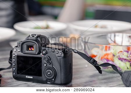 Russia Kemerovo 2019-03-10 Professional Camera Canon 5D Mark Iv And Many Different Dishes, Fish, Sal