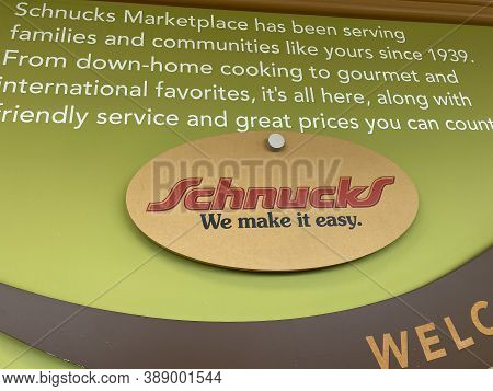 Springfield,il/usa - 10/2/20:  The Interior Sign Of A Schnucks A Privately Held Chain Retail Grocery