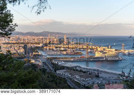 Barcelona, Spain : 2020 September 26 : Cityscape In The Port Of Barcelona From Montjuic In Summer 20