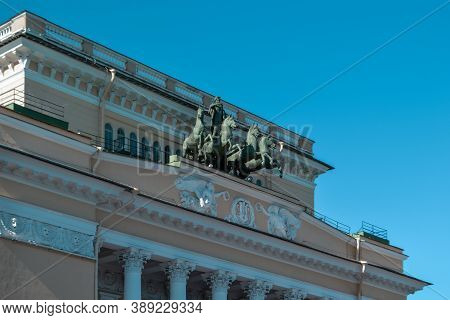Ostrovsky Square, Saint Petersburg, Russia, 11.10.2020. Ancient Green Sculpture Of Cavalry With Hors