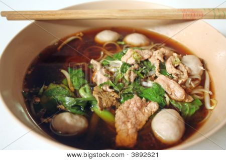 Oksekød Noodle