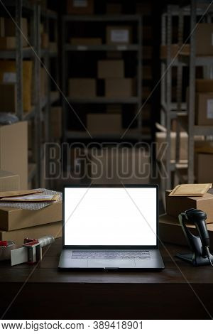 Online Ecommerce Store Mockup, Dropshipping Business Website Concept. Table With Laptop Computer Moc