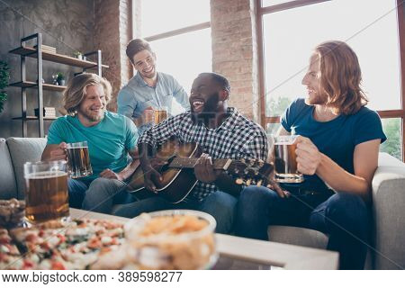 Four Man Best Biddies Have Fun Holiday Celebrate Sit Couch Afro American Play Guitar Melody Guys Lis