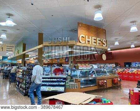 Springfield, Il/usa -10/2/20:  The Deli Counter Of A Schnucks Grocery Store With Colorful Sliced Mea