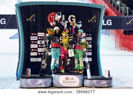 Moskva - 3. marts: Vinder kvinder - Patrizia Kummer (Schweiz, guld), Julia Duymivits (Østrig, silv