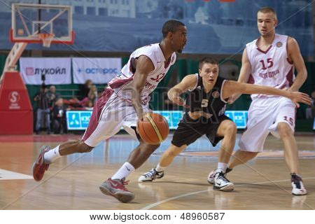 Aaron Miles