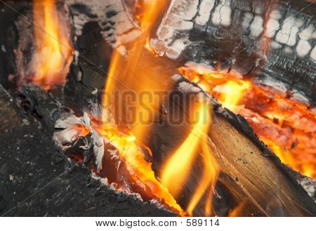Ardiente chimenea