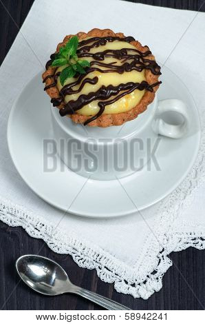 Tartlets With French Cream And Mint