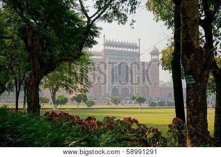 Entry Gate To The Taj Mahal