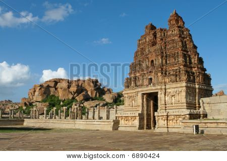 Pia tempel i Hampi