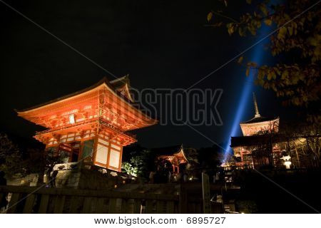 Kiyoumizudera jesień Light Up