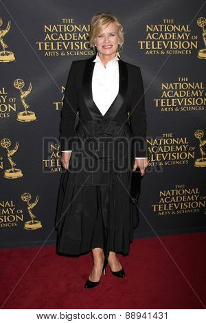 LOS ANGELES - FEB 24:  Mary Beth Evans at the Daytime Emmy Creative Arts Awards 2015 at the Universal Hilton Hotel on April 24, 2015 in Los Angeles, CA