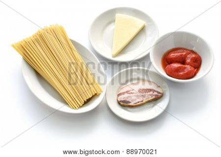 italian pasta amatriciana ingredients bucatini, tomato, pecorino romano and guanciale 