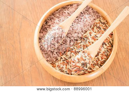 Organic Multi Whole Grain Of Jasmine Rice