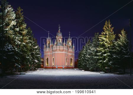 ChesmThe operating Orthodox Church in St. Petersburge