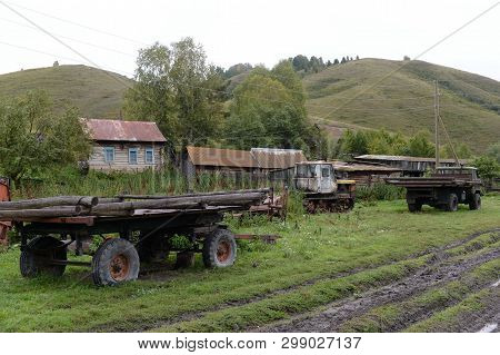 Altai Region, Russia - September 4, 2018: Equipment On The Streets Of The Mountain Village Of Genera