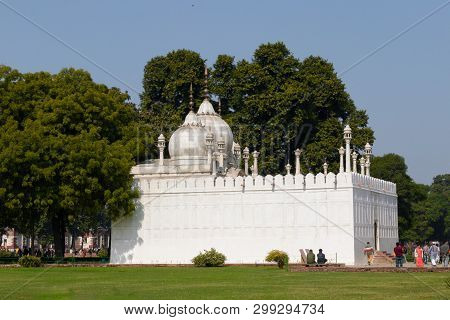 Moti Masjid In Red Fort, New Delhi, India. Also Know As Pearl Mosque, It Lies West Of The Hammam. It