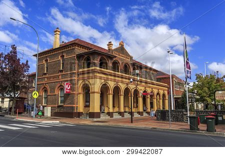 Armidale, Australia - April 10, 2019: The Heritage Listed Post Office Building Was Erected In 1880 I
