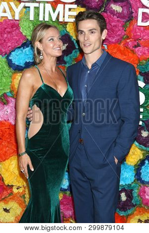 LOS ANGELES - MAY 5:  Sharon Case, Mark Grossman at the 2019 CBS Daytime Emmy After Party at Pasadena Convention Center on May 5, 2019 in Pasadena, CA