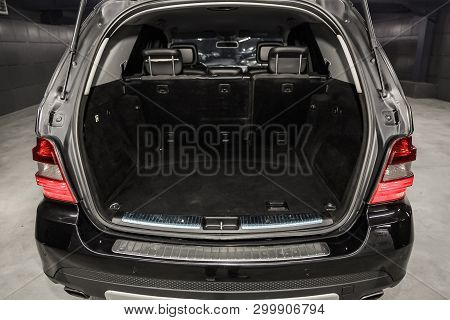 Novosibirsk, Russia - May 06, 2019:  Mercedes Ml-class,close-up Of The Luggage Boot, Front View. Pho