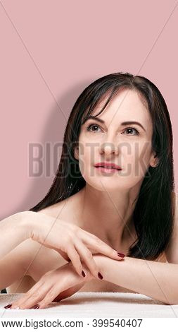 Portrait Nude Middle Image & Photo (Free Trial) | Bigstock